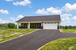 2 Cronin Hill Rd, Hatfield, MA 01038 - Photo 2