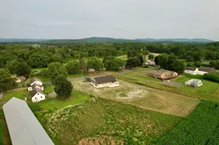 2 Cronin Hill Rd, Hatfield, MA 01038 - Photo 10