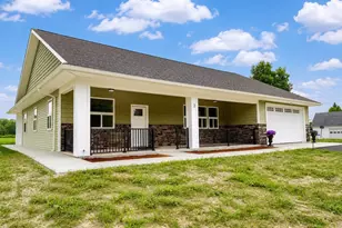 2 Cronin Hill Rd, Hatfield, MA 01038 - Photo 6