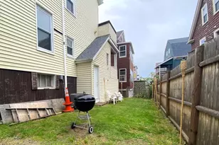 16 Watson St, Somerville, MA 02144 - Photo 36