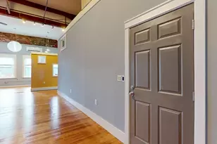 245 Main St, Northampton, MA 01060 - Photo 6