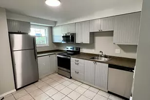 180 Main St, Bridgewater, MA 02324 - Photo 2