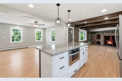 2 Meeting House Ln, Wilbraham, MA 01095 - Photo 6