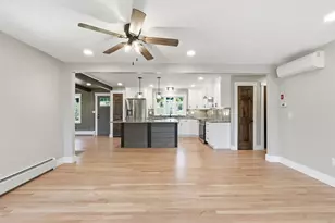 2 Meeting House Ln, Wilbraham, MA 01095 - Photo 6