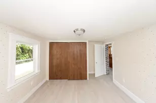2 Hyatt St, Worcester, MA 01603 - Photo 18