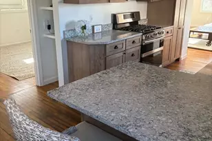 17 Bradford Ave, Scituate, MA 02066 - Photo 6