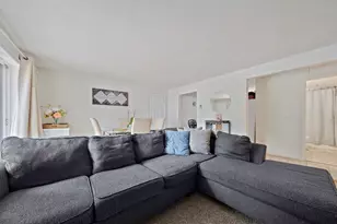 8 Royal Dane Dr, Marshfield, MA 02050 - Photo 8