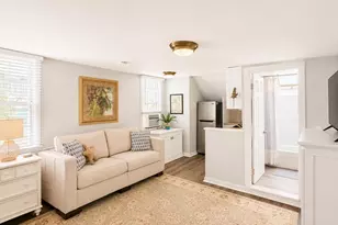134 Washington St, Marblehead, MA 01945 - Photo 4