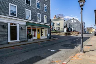 134 Washington St #7, Marblehead, MA 01945 - Photo 10
