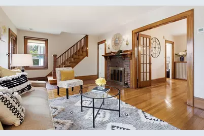 29 Park St, Melrose, MA 02176 - Photo 6