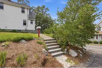 29 Park St, Melrose, MA 02176 - Photo 28