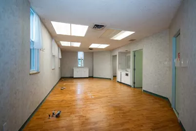 189 Governor, Providence, RI 02906 - Photo 4