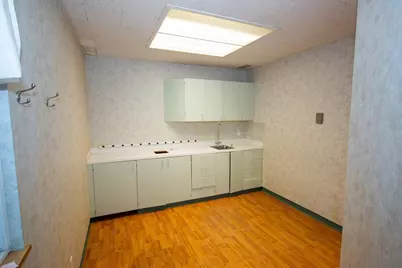 189 Governor, Providence, RI 02906 - Photo 8