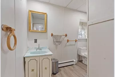 50 Exchange St, Athol, MA 01331 - Photo 20