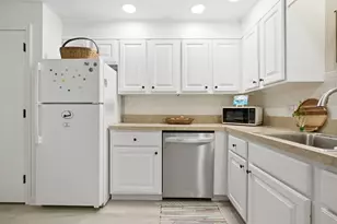 159 Center St, Dennis, MA 02639 - Photo 6