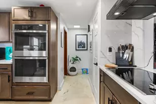 218 Warren, Watertown, MA 02472 - Photo 4