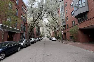 16 Harcourt St, Boston, MA 02116 - Photo 12