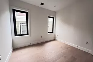 207 West 7th, Boston, MA 02127 - Photo 8