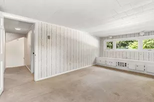 173 Florence Rd, Lowell, MA 01851 - Photo 36