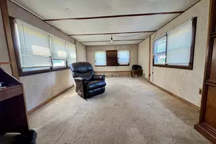 350 West St, Ludlow, MA 01056 - Photo 4
