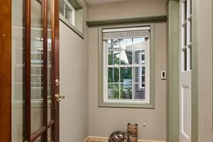236 N Maple St, Northampton, MA 01062 - Photo 4