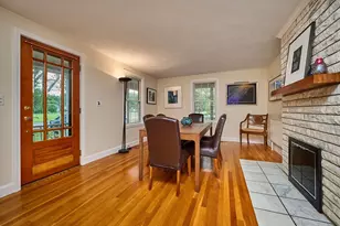 236 N Maple St, Northampton, MA 01062 - Photo 16