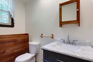 7 Joan St, Pepperell, MA 01463 - Photo 16
