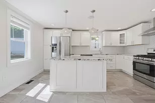 69 Crystal Cove Ave, Winthrop, MA 02152 - Photo 6