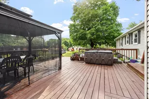 39 Washington Ave, Athol, MA 01331 - Photo 30