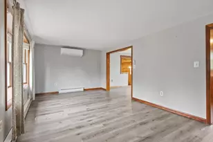 39 Washington Ave, Athol, MA 01331 - Photo 16
