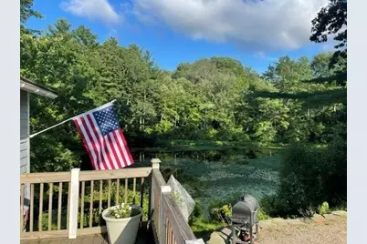 10 Riverside Dr, Auburn, MA 01501 - Photo 2