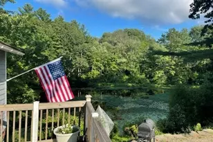 10 Riverside Dr, Auburn, MA 01501 - Photo 2