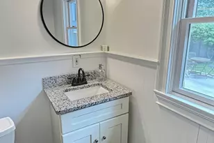 28 Cherry St, Plymouth, MA 02360 - Photo 16