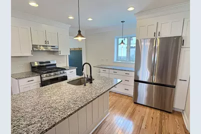 28 Cherry St, Plymouth, MA 02360 - Photo 4