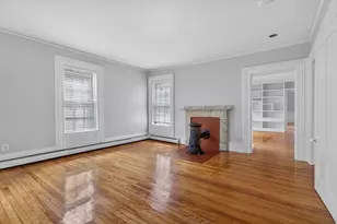 12 Crown St, Worcester, MA 01609 - Photo 18