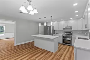 16 Dartmoor Dr, Shrewsbury, MA 01545 - Photo 6