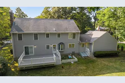 16 Dartmoor Dr, Shrewsbury, MA 01545 - Photo 32