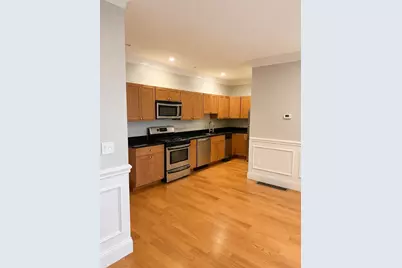 138 W 9th St #2, Boston, MA 02127 - Photo 4