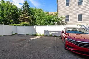 138 W 9th St, Boston, MA 02127 - Photo 2