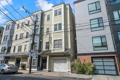 138 W 9th St #2, Boston, MA 02127 - Photo 1