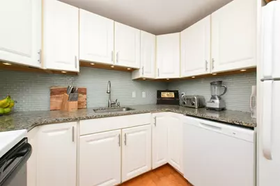 3 Village Green Dr #3B, Bourne, MA 02562 - Photo 6