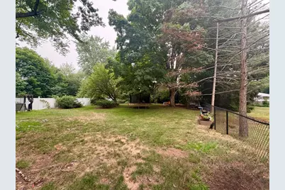 6 Hara St, Worcester, MA 01604 - Photo 4