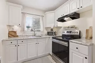 545 Adams St, Boston, MA 02122 - Photo 8
