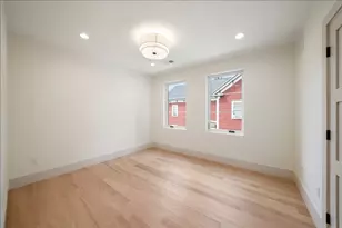 18 Grant St, Needham, MA 02492 - Photo 20