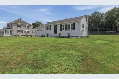 70 Sterling Street, Lancaster, MA 01523 - Photo 30