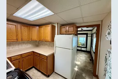 8 Union Rd, Wales, MA 01081 - Photo 12