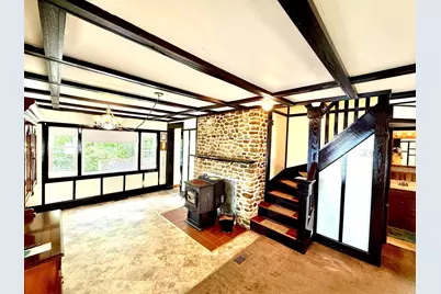 8 Union Rd, Wales, MA 01081 - Photo 8