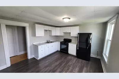 205 School Street #3, Lowell, MA 01854 - Photo 6