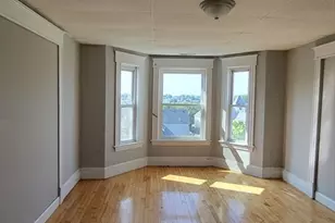 205 School St, Lowell, MA 01854 - Photo 16
