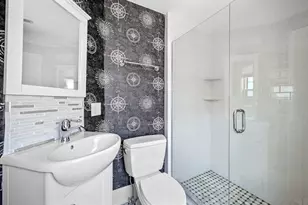 1 Pearl St, Marblehead, MA 01945 - Photo 12